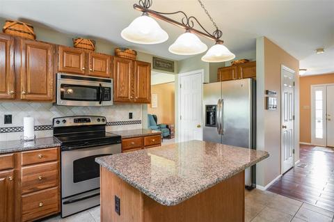 867 Spring Crest Dr, Fenton, MO 63026 photo 9