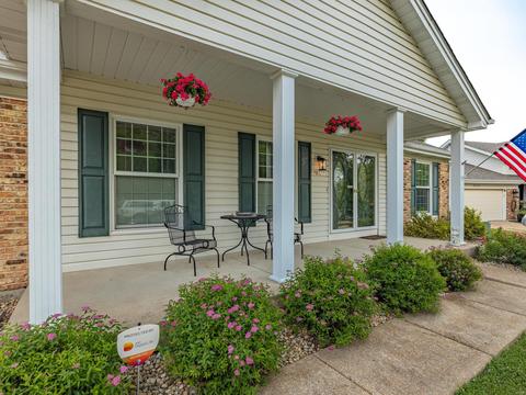 16526 Rain Forest Dr, Wildwood, MO 63011 photo 2
