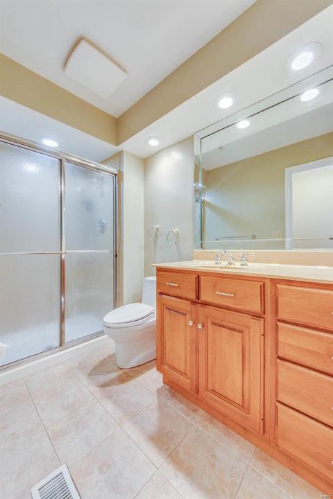 817 Windmill Dr, Ballwin, MO 63011 photo 31