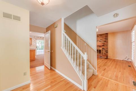 817 Windmill Dr, Ballwin, MO 63011 photo 4