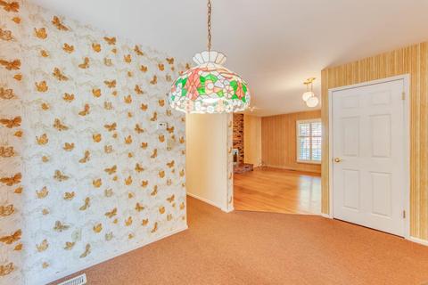 817 Windmill Dr, Ballwin, MO 63011 photo 14