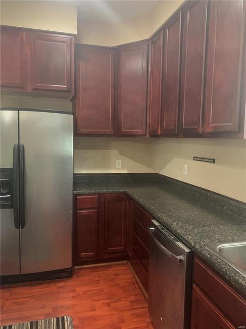 9044 North Ave, Saint Louis, MO 63114 photo 12