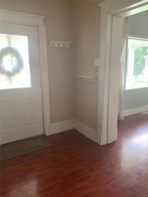 9044 North Ave, Saint Louis, MO 63114 photo 2