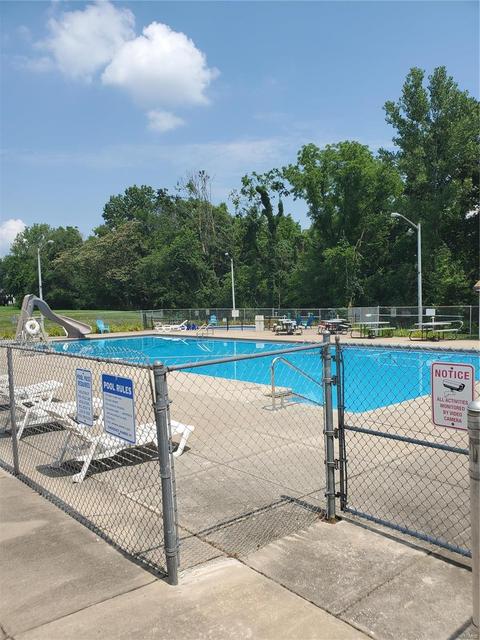 516 Chapparal Dr, O'fallon, MO 63368 photo 24