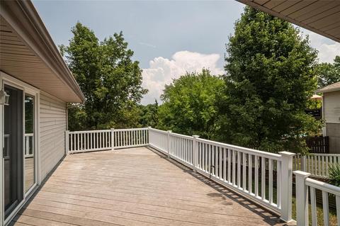558 Vosshill, Ballwin, MO 63021 photo 23