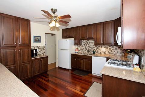 304 Wembley, Manchester, MO 63021 photo 4