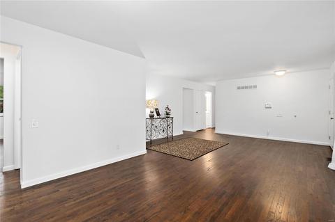 504 Marie Ln, Manchester, MO 63011 photo 10