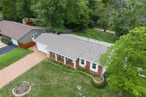 504 Marie Ln, Manchester, MO 63011 photo 5