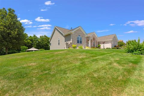 5288 Roanoke Dr, Weldon Spring, MO 63304 photo 3