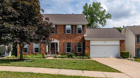 517 Oak Leaf Mnr, Ballwin, MO 63021 photo 1