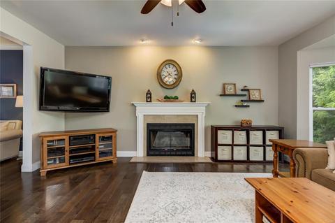 517 Oak Leaf Mnr, Ballwin, MO 63021 photo 10