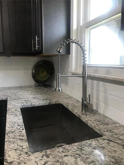 929 Mallory, Saint Charles, MO 63303 photo 8