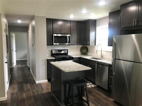 929 Mallory, Saint Charles, MO 63303 photo 5