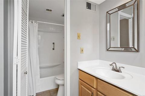440 N Sappington Rd #D, Glendale, MO 63122 photo 13