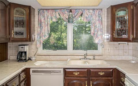 210 Monroe Mill Dr, Ballwin, MO 63011 photo 21