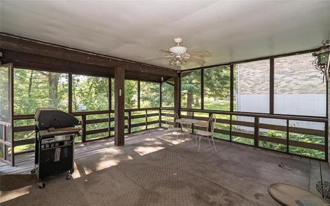 210 Monroe Mill Dr, Ballwin, MO 63011 photo 47