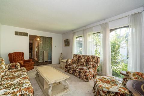 210 Monroe Mill Dr, Ballwin, MO 63011 photo 12
