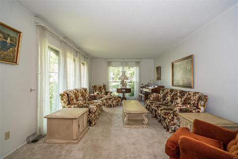210 Monroe Mill Dr, Ballwin, MO 63011 photo 11