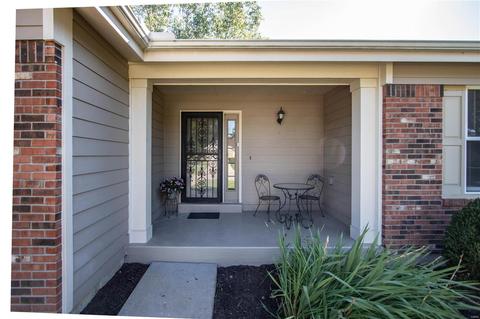 162 Rockaway Dr, O'fallon, MO 63368 photo 3