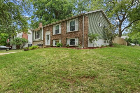 766 La Feil, Manchester, MO 63021 photo 2