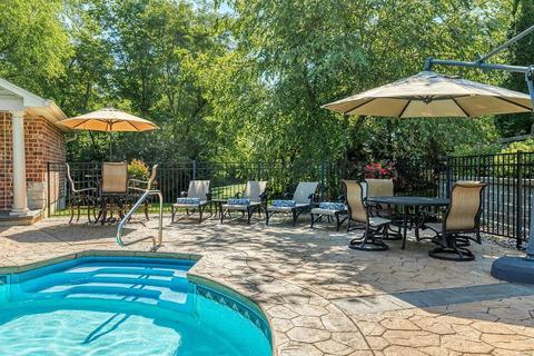 5338 Lancelot Dr, Weldon Spring, MO 63304 photo 9