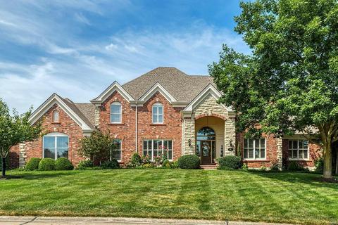 661 Grey Oaks Dr, Weldon Spring, MO 63304 photo 1