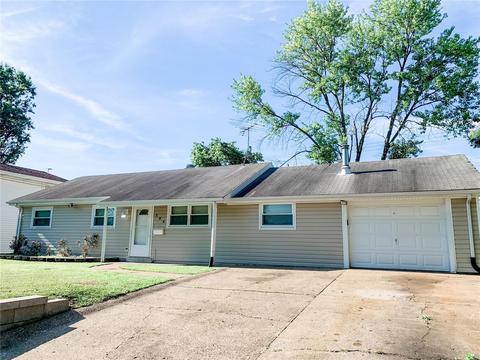 304 Eggering, O'fallon, MO 63366 photo 1