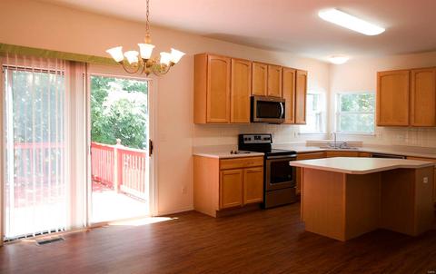 231 Arbor Trl, Ballwin, MO 63021 photo 7