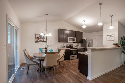 143 Brookview Way Dr, O'fallon, MO 63366 photo 7