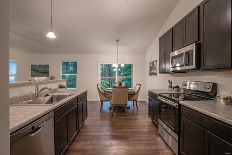 143 Brookview Way Dr, O'fallon, MO 63366 photo 8