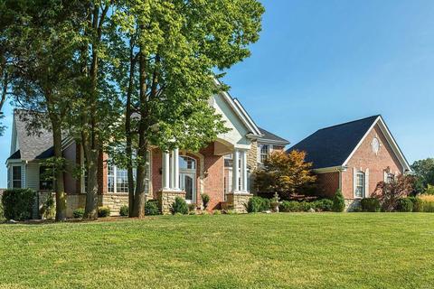 5350 Lancelot Dr, Weldon Spring, MO 63304 photo 3