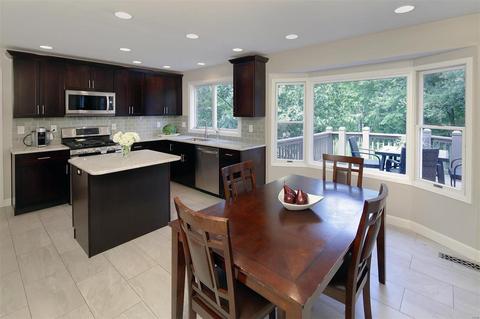 654 Dougherty Terrace Dr, Ballwin, MO 63021 photo 9