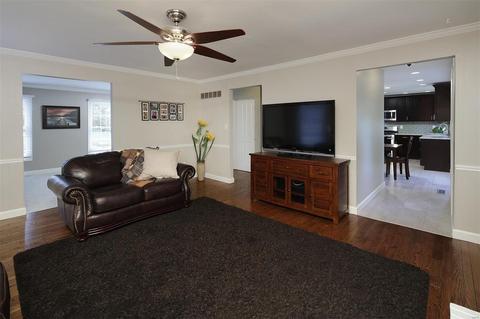 654 Dougherty Terrace Dr, Ballwin, MO 63021 photo 5