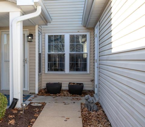 835 Woodside Trails Dr, Ballwin, MO 63021 photo 3