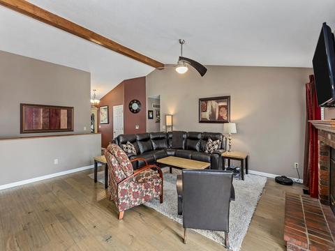 5 Questover Ct, Saint Peters, MO 63376 photo 3