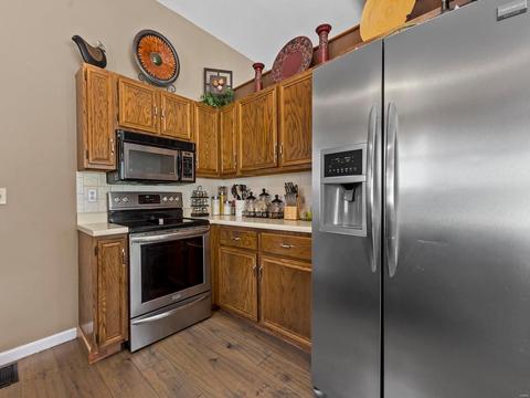 5 Questover Ct, Saint Peters, MO 63376 photo 6