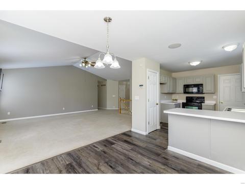 4 Beech Ct, O'fallon, MO 63368 photo 9
