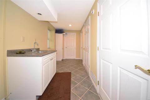 576 Elm Crossing Ct, Ballwin, MO 63021 photo 38