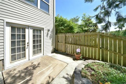 576 Elm Crossing Ct, Ballwin, MO 63021 photo 51