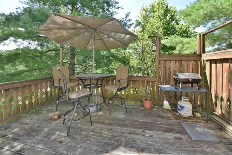 576 Elm Crossing Ct, Ballwin, MO 63021 photo 15