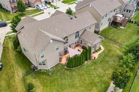 6563 Devonhurst Dr, Saint Louis, MO 63129 photo 4