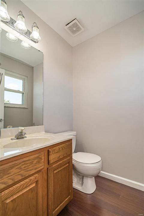 33 Tailor Ct, O'fallon, MO 63368 photo 11