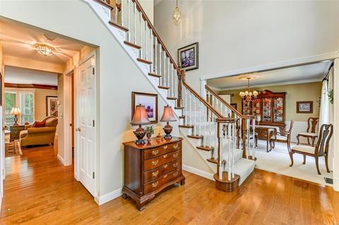 71 Log Hill Ln, Ballwin, MO 63011 photo 3