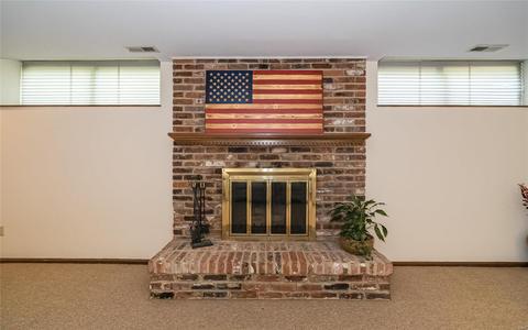1427 Dietrich Oaks Dr, Ballwin, MO 63021 photo 26