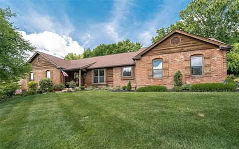 1427 Dietrich Oaks Dr, Ballwin, MO 63021 photo 1