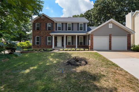 1441 Kentbrooke Dr, Ballwin, MO 63021 photo 1
