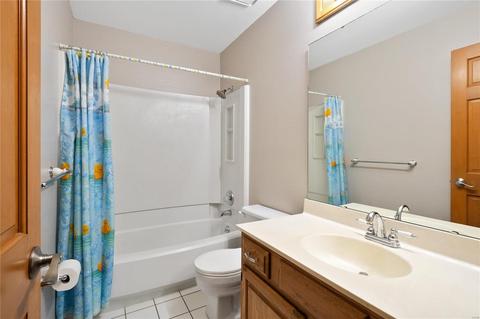 1441 Kentbrooke Dr, Ballwin, MO 63021 photo 19