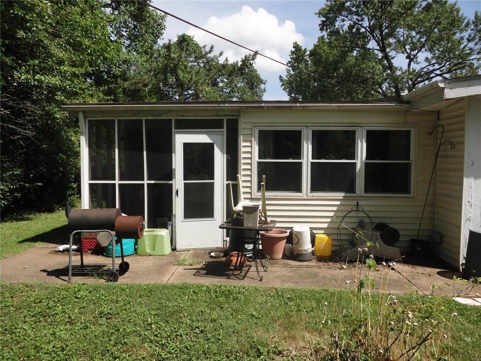  9654 Mesa, Saint Louis, MO 63132 photo 22