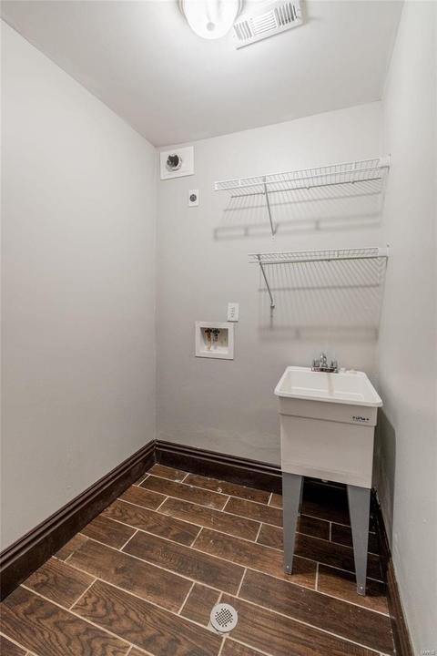 5469 Maple Ave, Saint Louis, MO 63112 photo 33
