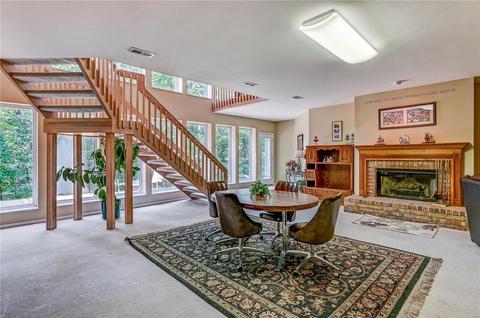 975 Timber Glen Ln, Ballwin, MO 63021 photo 19
